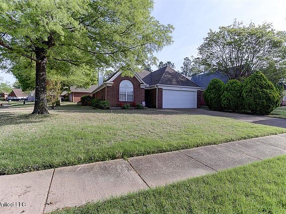 2nd image of 9240 Huron Dr