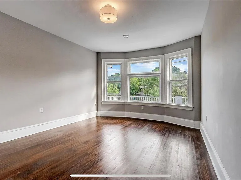 2908 W McKinley Blvd — Photo 28