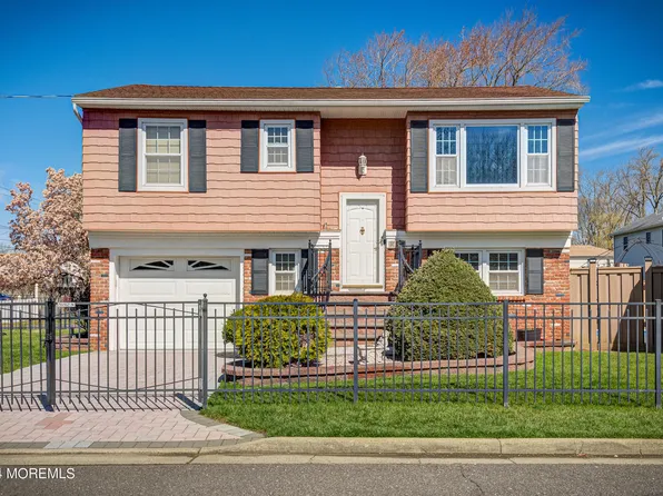 55 S End Avenue, North Middletown, NJ 07748