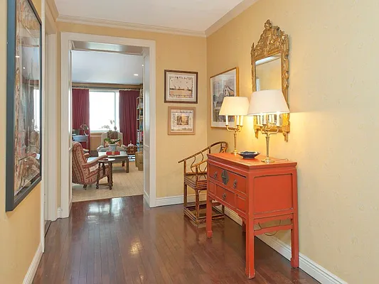 Sold by Sotheby's International Realty | media 28