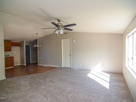 4th image of 4809 N Fellows Ave