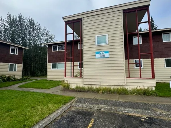 658 Fairbanks St APT B7, Fairbanks, AK 99709