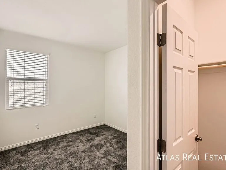 4048 N Atoll Reefs St — Photo 23
