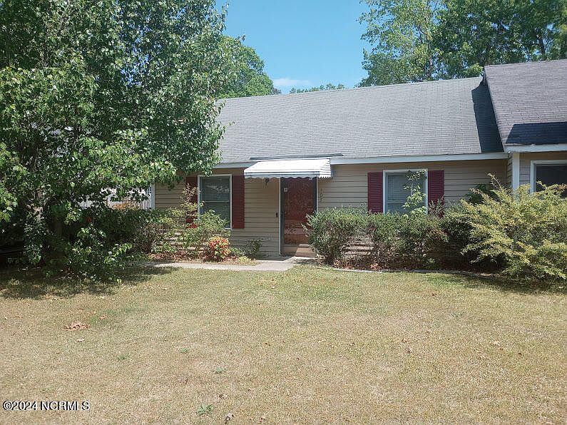 1st image of 105 Chesapeake Court