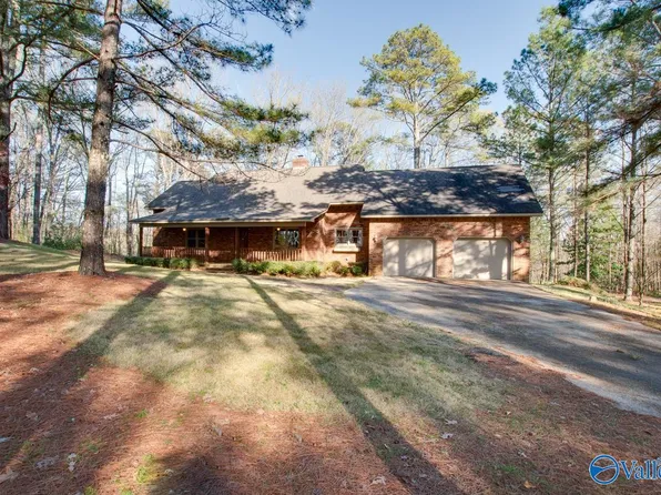3708C Chula Vista Dr, Decatur, AL 35603