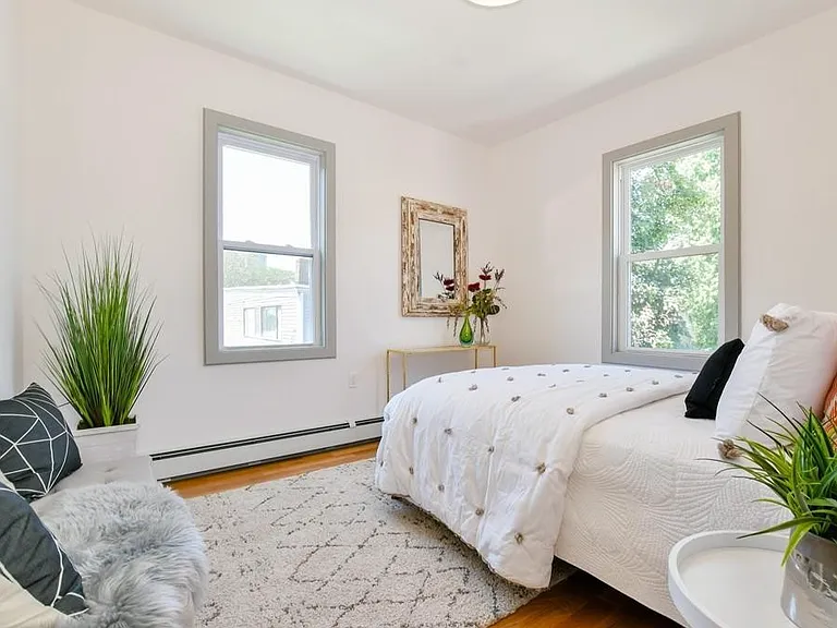 55 Howard St #3 — Photo 7