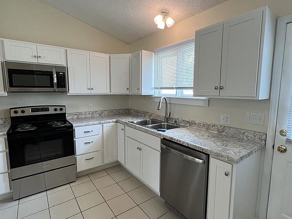 2nd image of 2021 Tiffany Dr