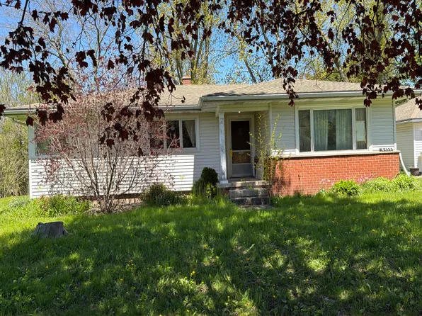 8435 Rochester Rd, Gasport, NY 14067