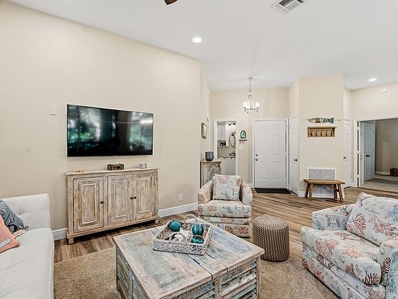 4th image of 1335 Winding Oaks Cir E APT 1007