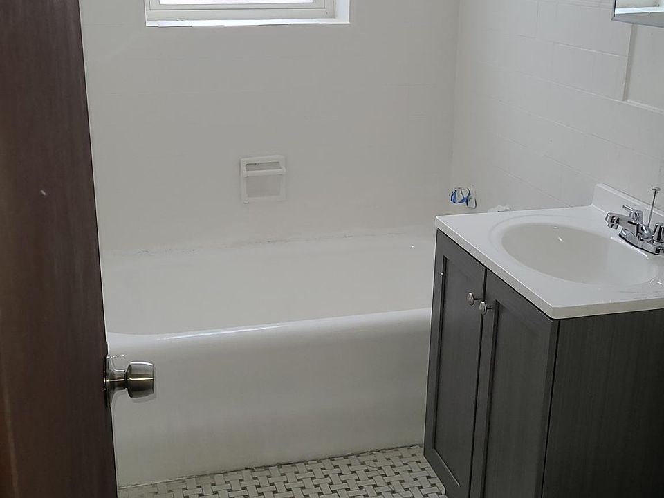 2nd image of 124 N Long Ave #1-A