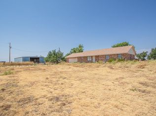 10164 N 2740th Rd, Loyal, OK 73756