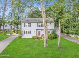 1424 Shafto Rd, Eatontown, NJ 07724