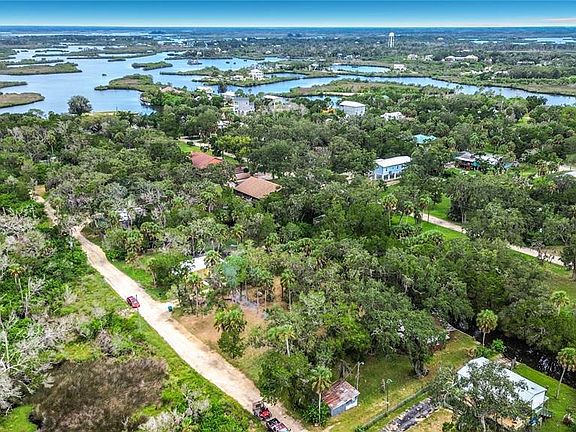 4th image of 14328 W SUTTON COURT LOT 114