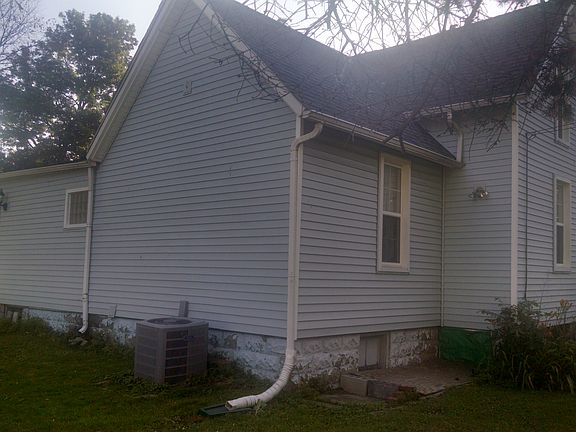 5th image of 158 South Ave