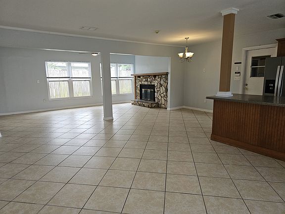 5th image of 1655 Blue Bird Ct