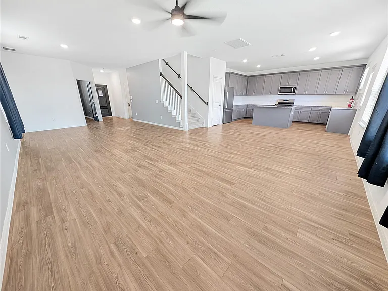1328 Ventura Creek Dr — Photo 9