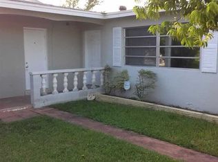 1709 McKinley St, Hollywood, FL 33020