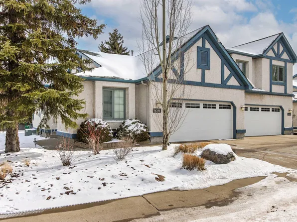 11231 12th Ave NW, Edmonton, AB T6J 6V6