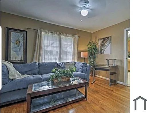 3 bed, 1100 sqft, $1,900 — Photo 3
