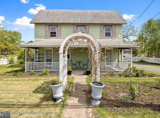 17 Bryant Rd, Waretown, NJ 08758