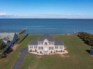 1043 Sandy Beach Rd, Heathsville, VA 22473