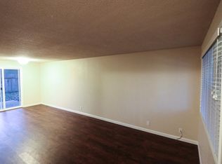 5122 E St, Springfield, OR 97478