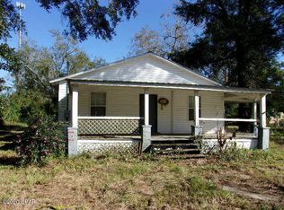 302 S Depot St, Bonifay, FL 32425