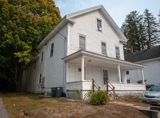 66 School St, Bristol, NH 03222