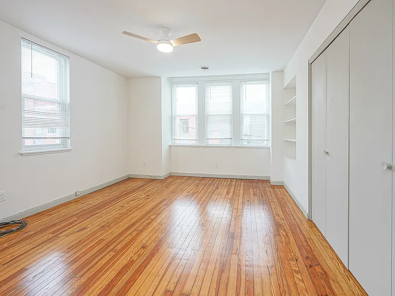 1714 S 4th St #2F — Photo 8