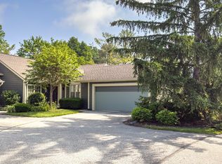 7470 Charrington Ct, Indianapolis, IN