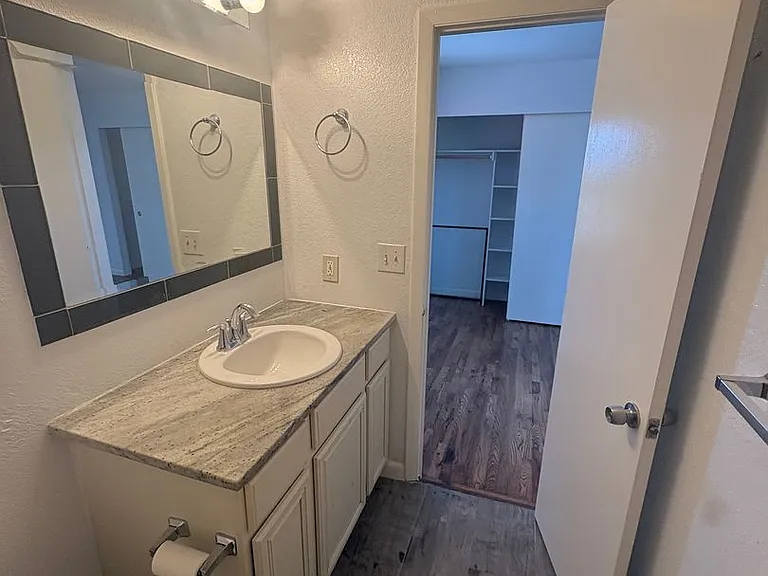 881 County Road 11 — Photo 15