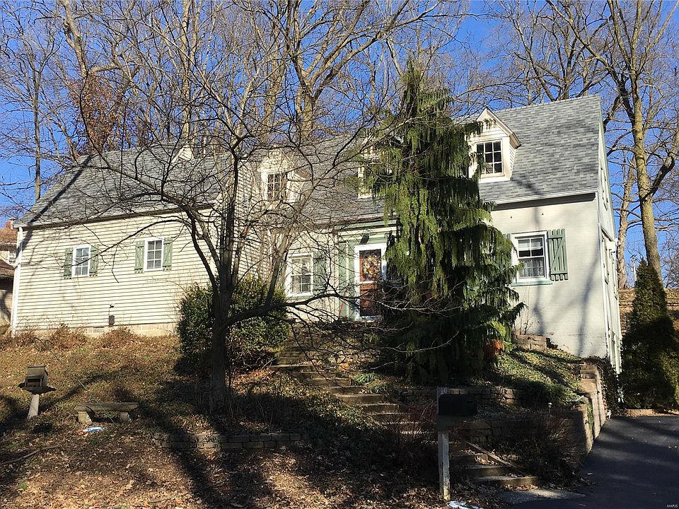 1st image of 403 Forest Ln
