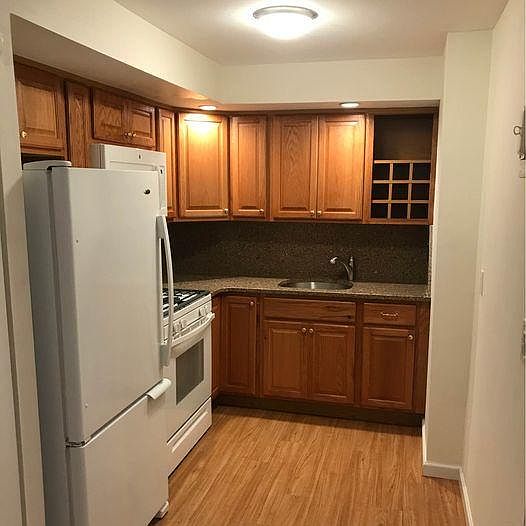 1st image of 24047 67th Ave Floor 1