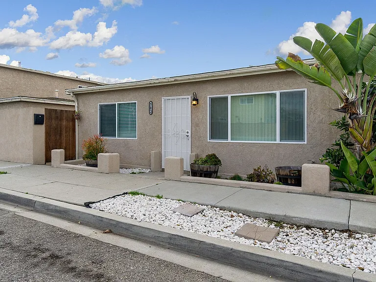 903 Lilienthal Ln — Photo 29