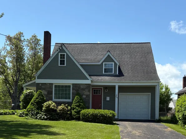308 Vandervort Ave, Vestal, NY 13850