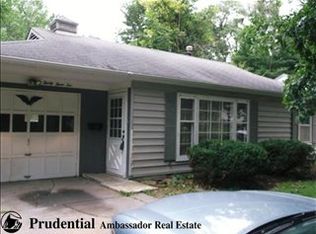 3310 S 44th St, Lincoln, NE 68506