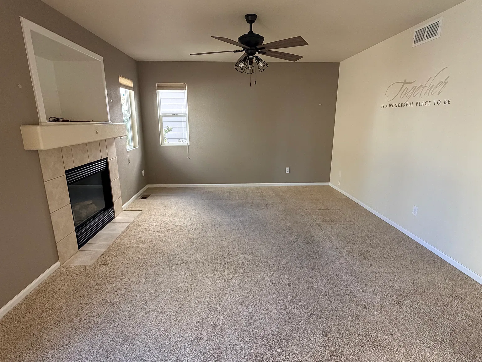 3 bed, 1640 sqft, $2,250 — Photo 3
