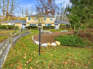 20 Comstock 3 D, Essex, CT 06442