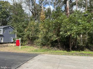 6106 Wesson Dr, Suitland, MD 20746