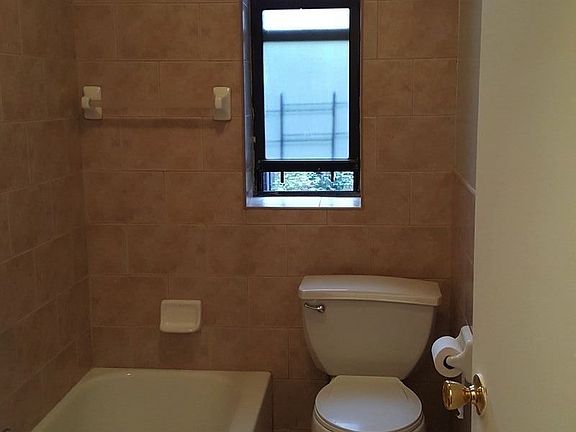 5th image of 969 Carroll St APT B14