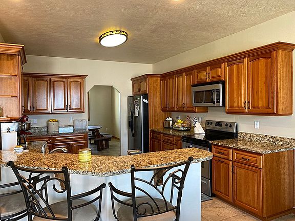 Kitchen 1