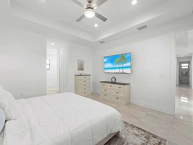 3319 Tropicana Pkwy W — Photo 27