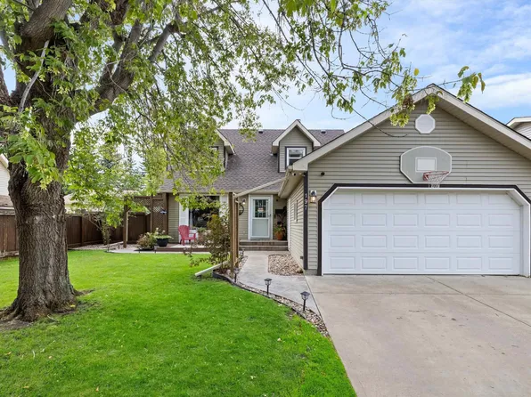 197 Greenwood Dr, Spruce Grove, AB T7X 1Z1