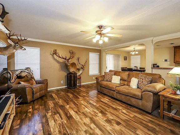 5th image of 1708 Aransas Pass Dr