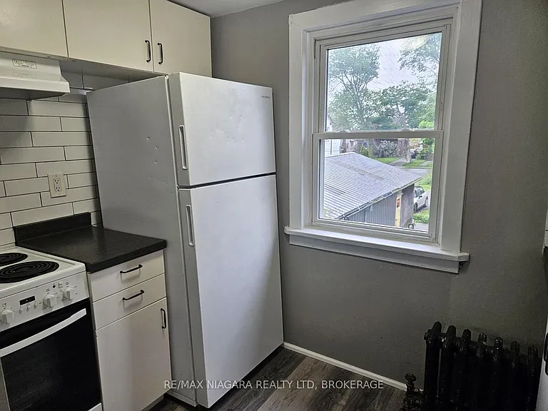23 Avenue Pl #2 — Photo 15
