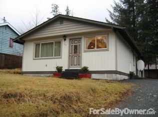 716 Sirstad St, Sitka, AK 99835