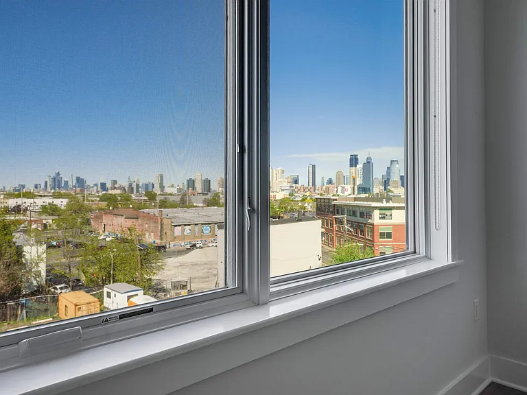 658 Grand St #202 — Photo 12