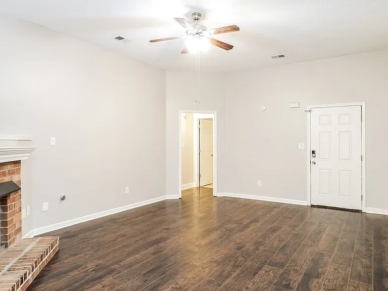 5521 Milton Ridge Dr — Photo 4