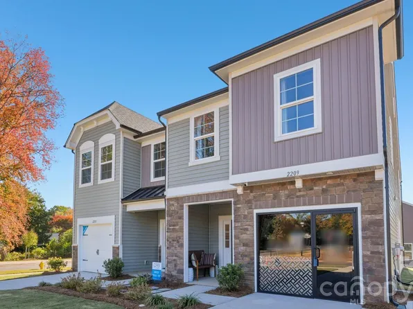 2209 Gladwyne Pl, Charlotte, NC 28269
