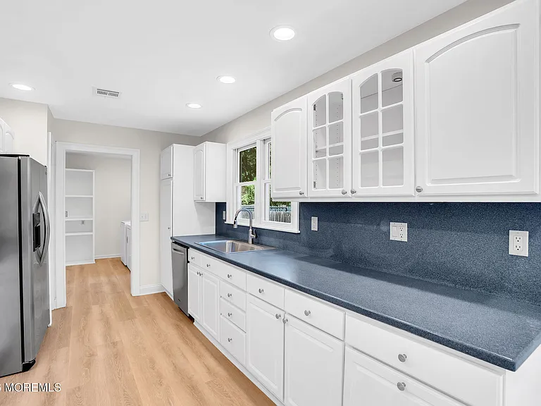 12 Market St — Photo 12